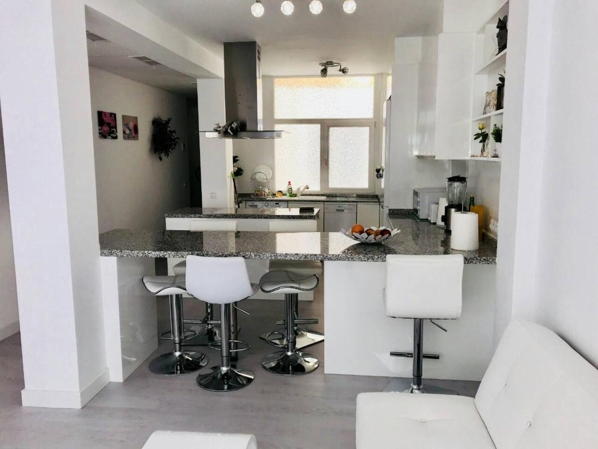 Apartamento Castillo Santa Barbara Alicante Eksteriør bilde